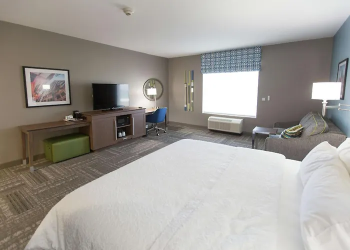 Hampton Inn&Suites Stroud