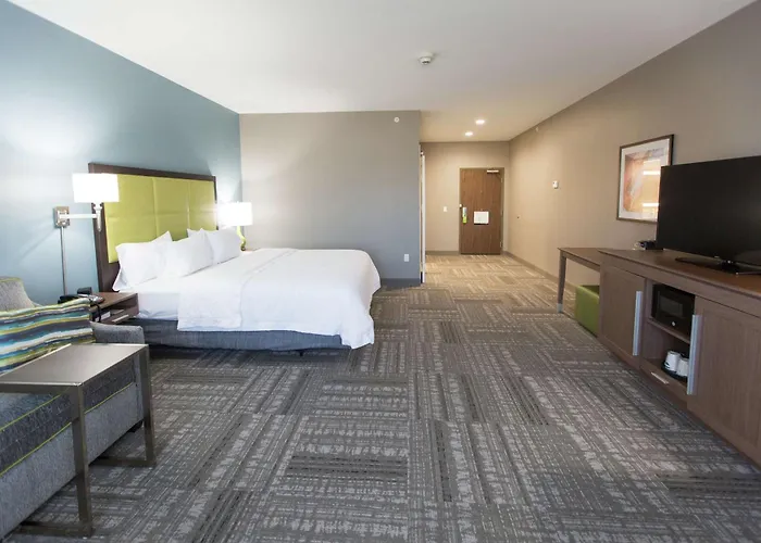 Hampton Inn&Suites Stroud